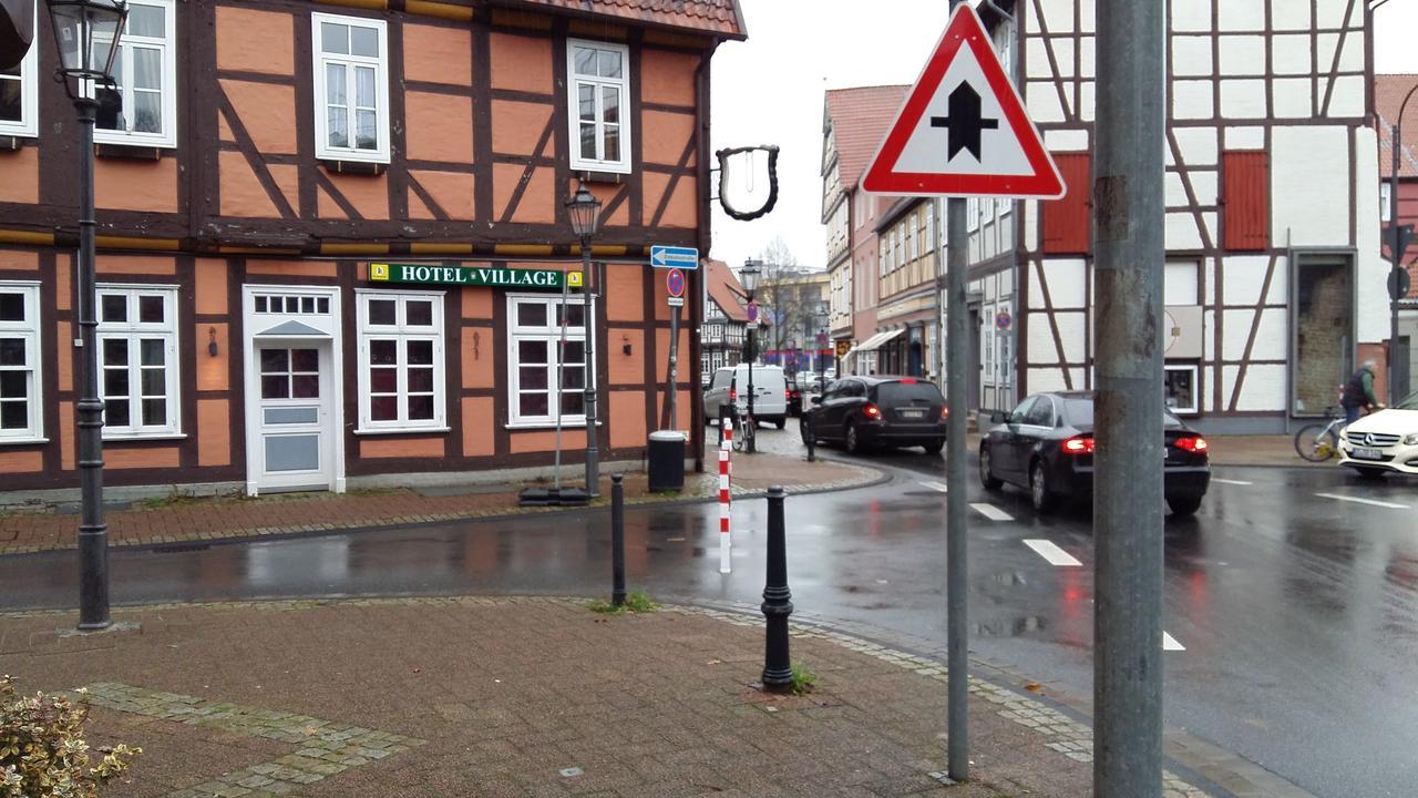 Hotel Village Celle Exteriör bild